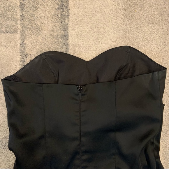 Stunning sweetheart neckline strapless fitted black dress size 12 - Picture 3 of 5